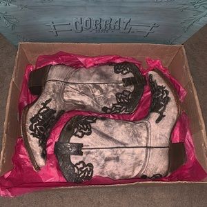 Corral Del Rio Boots Size 9M